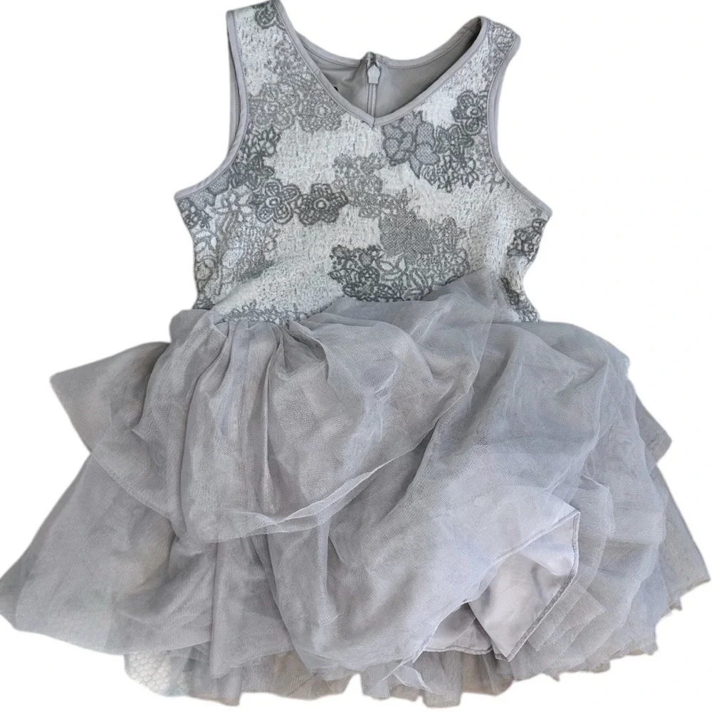Pippa & Julie Boutique Little Girl Size 4 Formal Christmas Holiday Party Dress